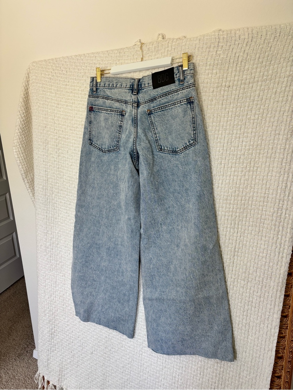 BDG Wide Leg Jeans ✨ - Picture 5 of 8